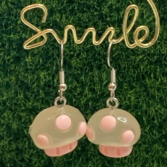 Mushroom Earring, Mario Earring, Funny Food Earring, Anime Earring, Gift Idea - Picture 3 of 5